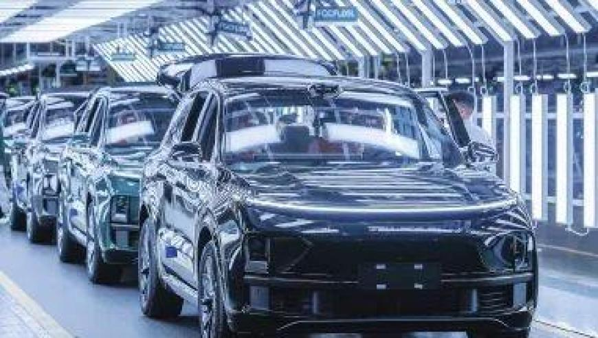 澳门六开奖结果2025开奖记录查询香港,一觉醒来爷爷先用后付下单54件商品,动态词语解释落实_经典版V2.46