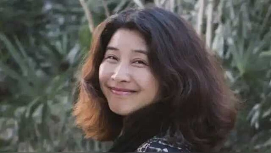 新澳2025年精准一肖一,谢浩男抱着妹妹在车上睡着,展开解析落实_影像版V4.27